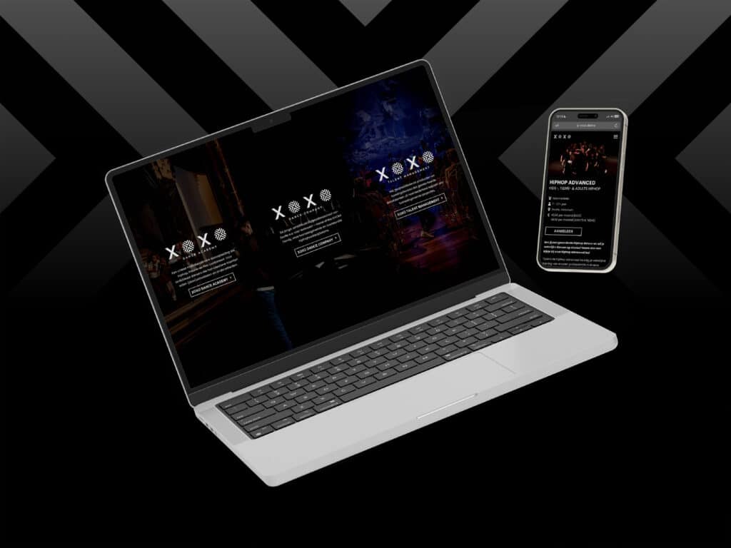 Mobiele en desktop vertoning van webdesign voor XOXO Dance collective. Relatief donker design met logo en tekst