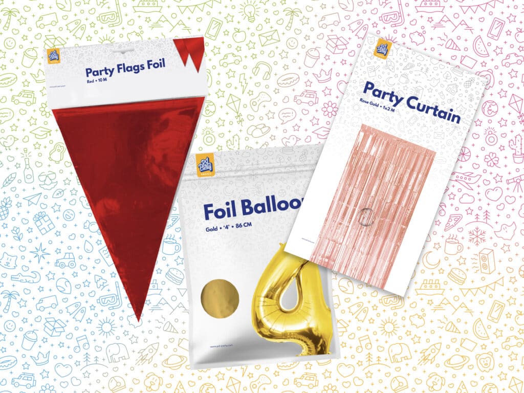 Look&feel in de vorm van een partyset in verpakking met vlaggetjes, gouden ballon en party curtain.